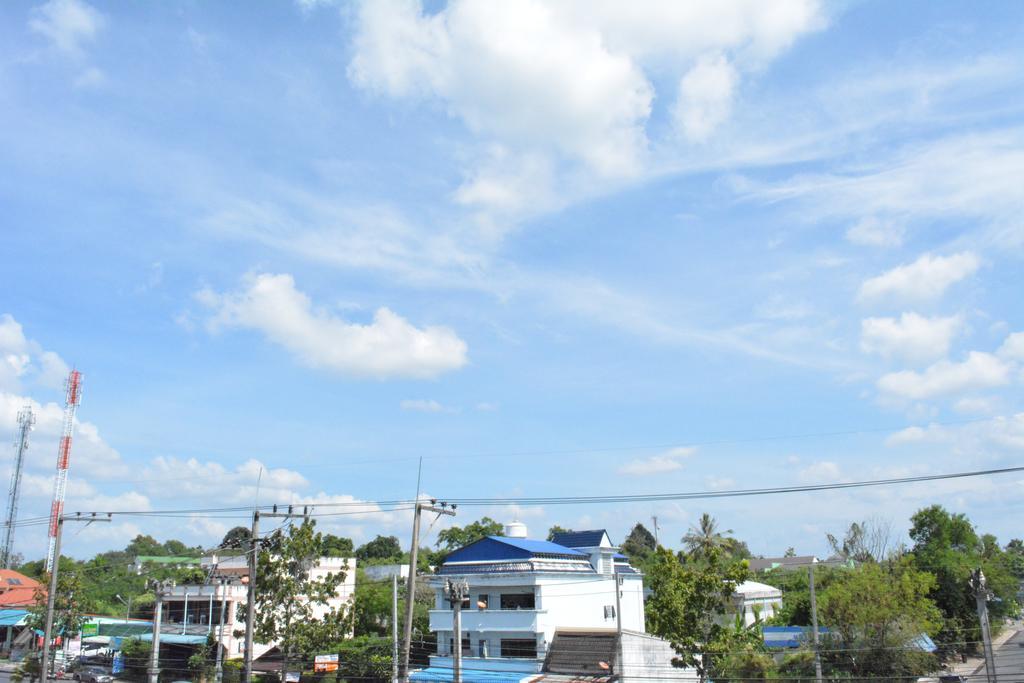 Krabi Inn&Omm Exterior foto