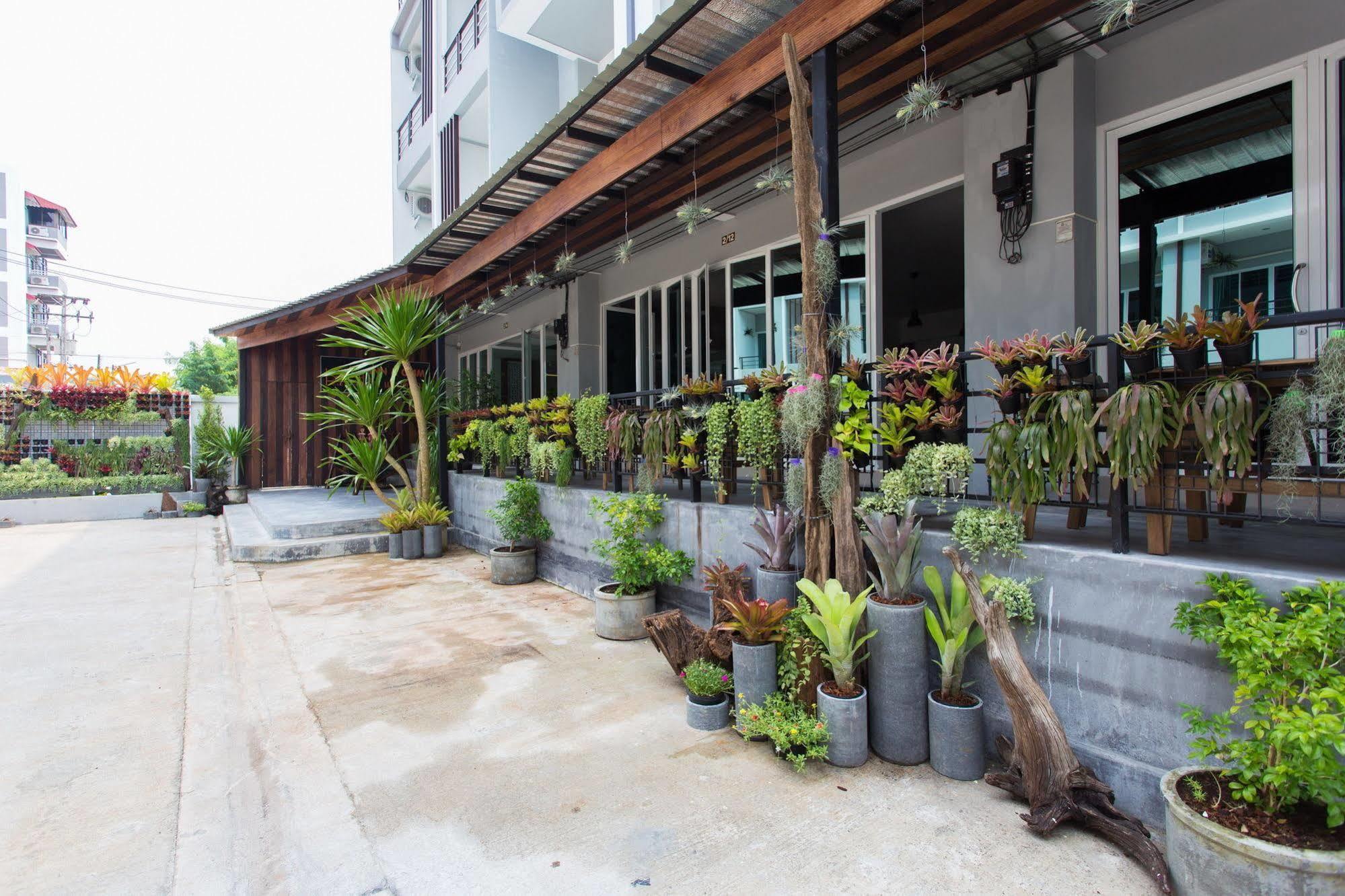 Krabi Inn&Omm Exterior foto